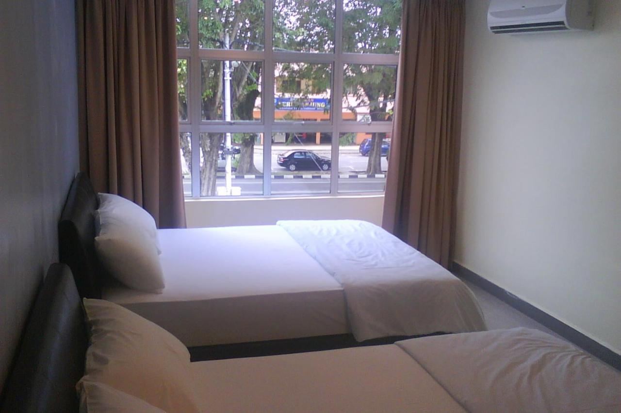 Oyo 90021 Star View Hotel Kampong Batu Tiga Bilik gambar